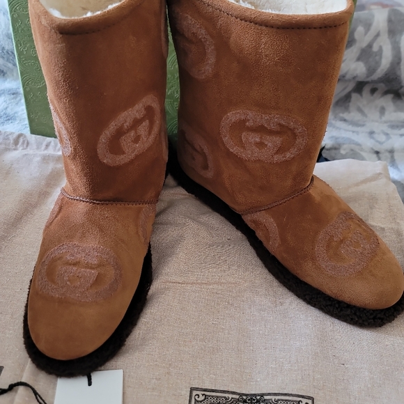 GUCCI SHEARLING BOOTS BROWN SUEDE GUCCI LOGO PRESTIGE GIANT PRINT 39.5 =9.5US - Picture 13 of 16